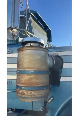 Kenworth W900 Air Cleaner