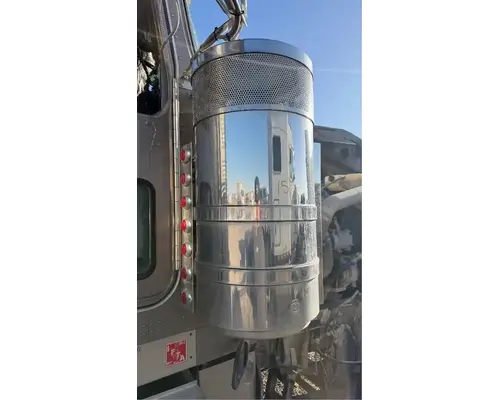Kenworth W900 Air Cleaner