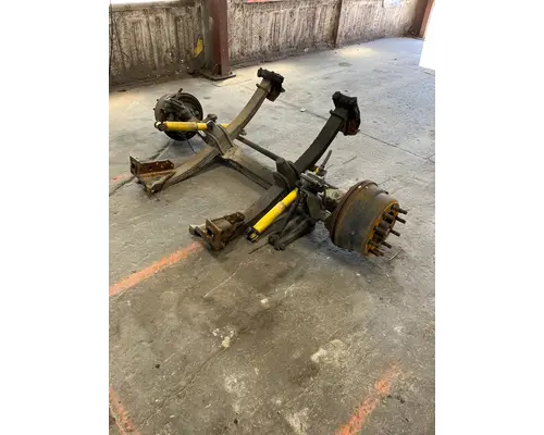 Kenworth W900 Axle Assembly, Front