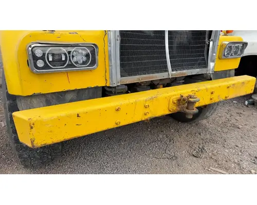 Kenworth W900 Bumper Assembly, Front