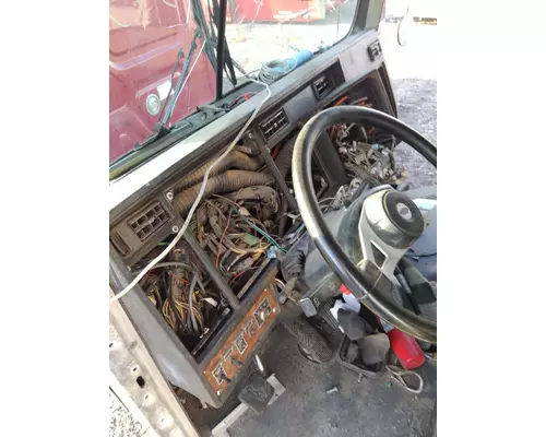 Cab KENWORTH W900 LKQ Western Truck Parts