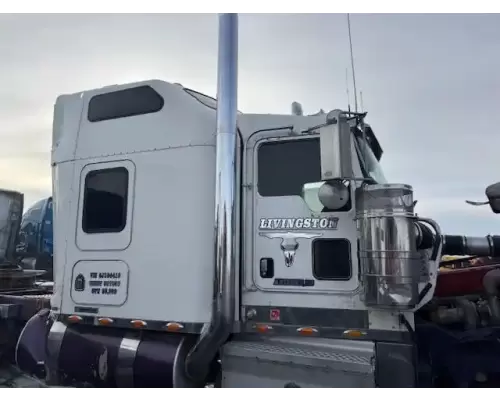 Kenworth W900 Cab