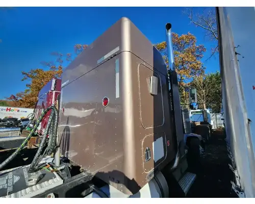 Kenworth W900 Cab