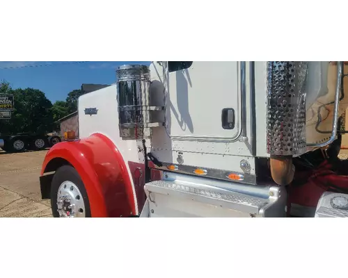 Kenworth W900 Complete Vehicle