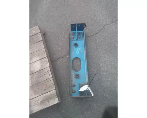 Crossmember KENWORTH W900 LKQ KC Truck Parts - Inland Empire