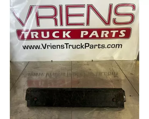 Crossmember KENWORTH W900 Vriens Truck Parts