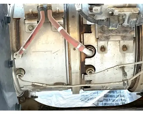 Kenworth W900 DPF (Diesel Particulate Filter)