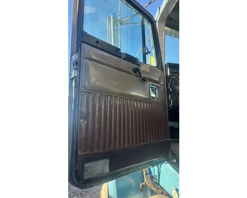 Kenworth W900 Door Assembly, Front
