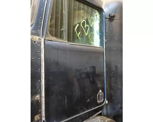 Kenworth W900 Door Assembly, Front