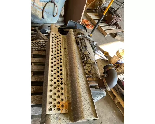 DPF (Diesel Particulate Filter) KENWORTH W900 Dutchers Inc   Heavy Truck Div  Ny