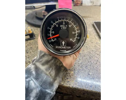 Gauges (all) KENWORTH W900 Truck Salvage International Inc