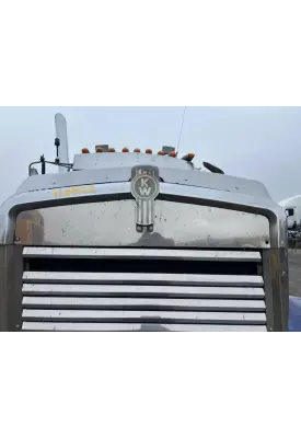 Kenworth W900 Grille