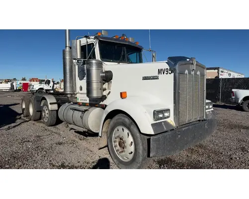 Kenworth W900 Hood
