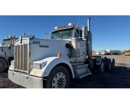 Kenworth W900 Hood