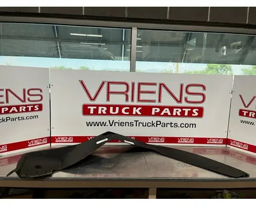 Inner Fender KENWORTH W900 Vriens Truck Parts