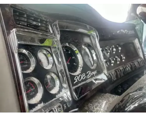 Kenworth W900 Instrument Cluster