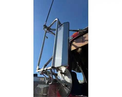 Kenworth W900 Mirror (Side View)