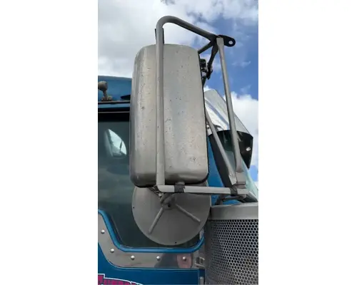 Kenworth W900 Mirror (Side View)