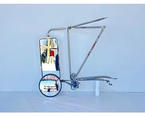 Kenworth W900 Mirror (Side View)