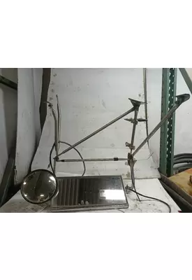 Kenworth W900 Mirror (Side View)