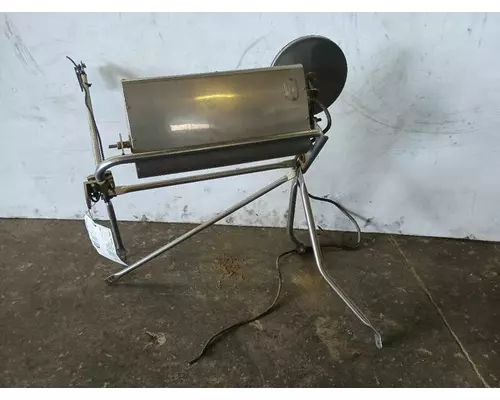 Kenworth W900 Mirror (Side View)