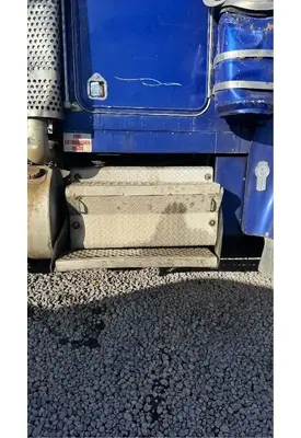 Kenworth W900 Tool Box