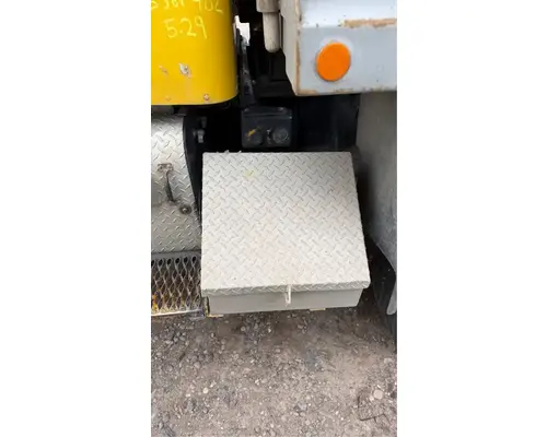 Kenworth W900 Tool Box