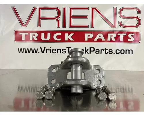 Trailer Hitch KENWORTH W900 Vriens Truck Parts