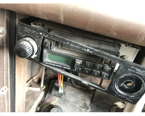 Radio Kenworth W900A Vander Haags Inc Sp