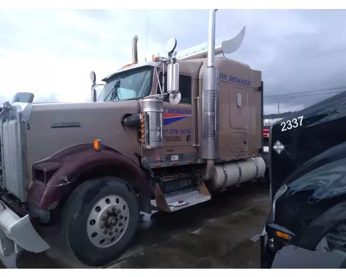 Hood KENWORTH W900B High Mountain Horsepower