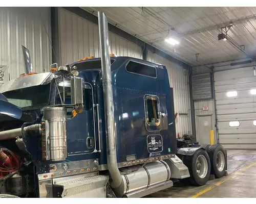 Sleeper Kenworth W900L Vander Haags Inc Sf