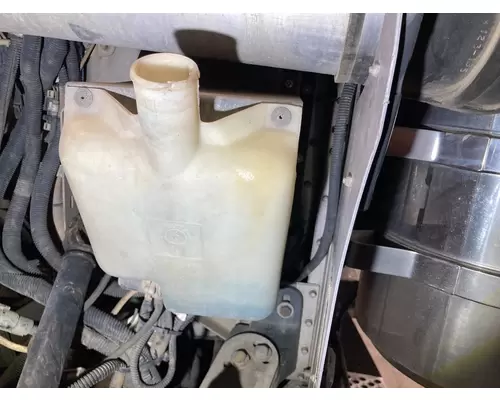 Windshield Washer Reservoir Kenworth W900L Vander Haags Inc Sf