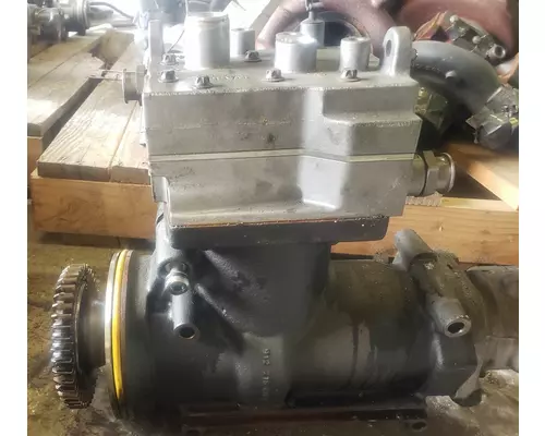 Air Compressor KENWORTH W900S High Mountain Horsepower