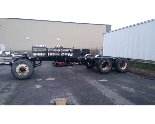 Cutoff Assembly (Complete With Axles) KENWORTH W900S High Mountain Horsepower