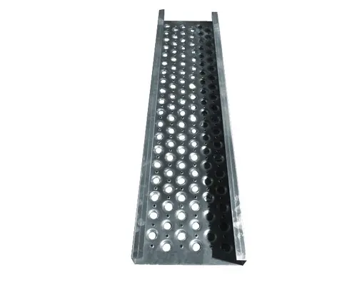 Kenworth  Step (Fuel Tank, Fairing
