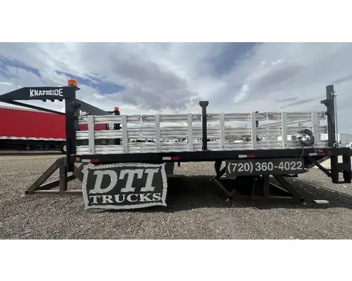 Knaphiede Flatbed Box  Bed