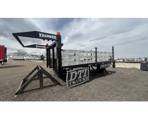 Knaphiede Flatbed Box  Bed