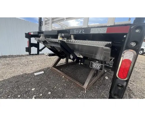 Knaphiede Flatbed Box  Bed