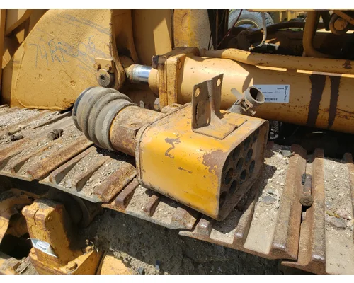 Komatsu D55S-3 Equip Air Cleaner