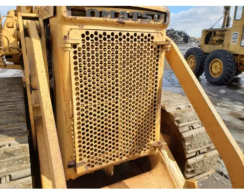 Komatsu D55S-3 Equip Grille