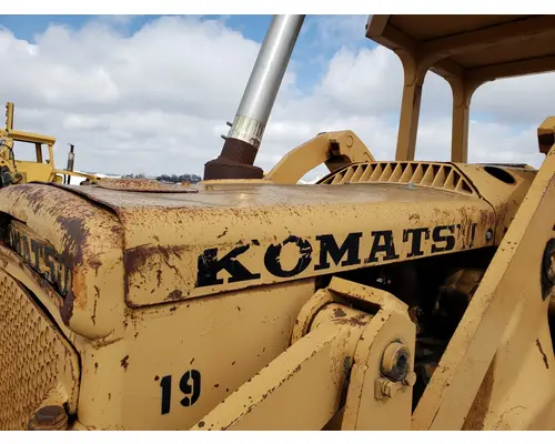 Komatsu D55S-3 Equip Hood