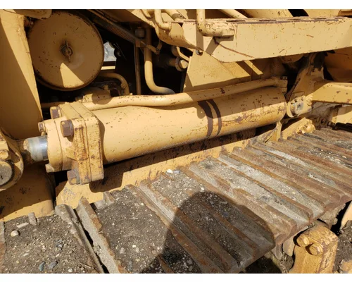 Komatsu D55S-3 Equip Hydraulic Cylinder