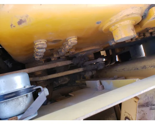 Komatsu D55S-3 Equip Hydraulic TankReservoir