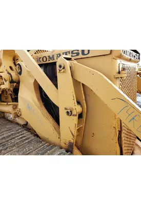 Komatsu D55S-3 Equip Linkage
