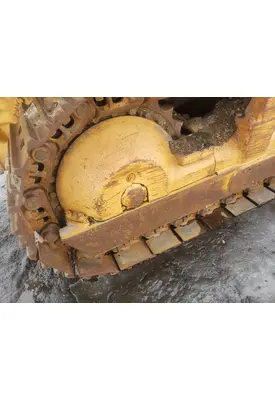 Komatsu D55S-3 Equip Track Misc