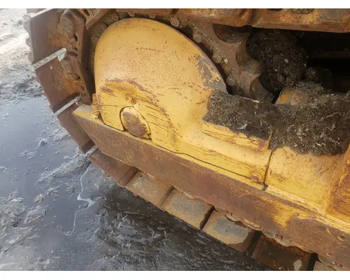 Komatsu D55S-3 Equip Track Misc