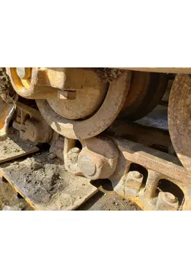 Komatsu D55S-3 Equip Track Roller