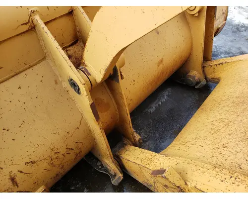 Komatsu D55S-3 Equipment (Mounted)