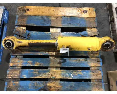 Komatsu D61PX-12 Equip Hydraulic Cylinder