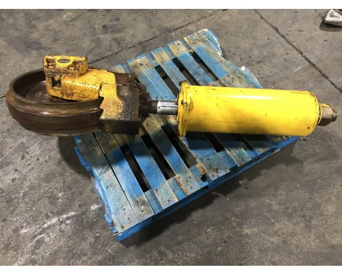 Komatsu D61PX-12 Equip Track Idler